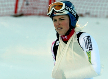 Olympic Skier Lindsay Vonn with her bruised/broken arm in a sling